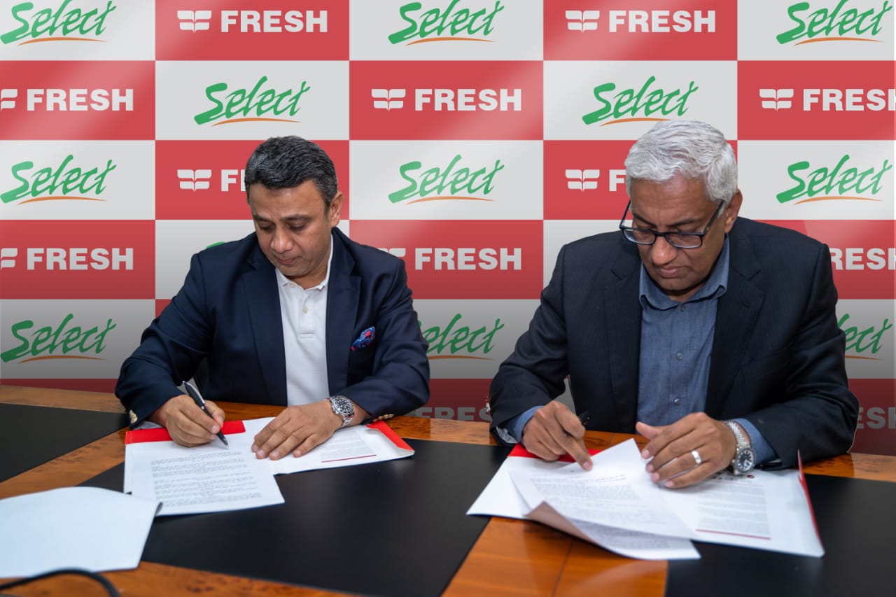 جانب من توقيع اتفاقية التعاون