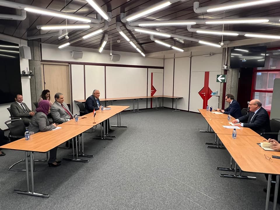 وزير القوى العاملة