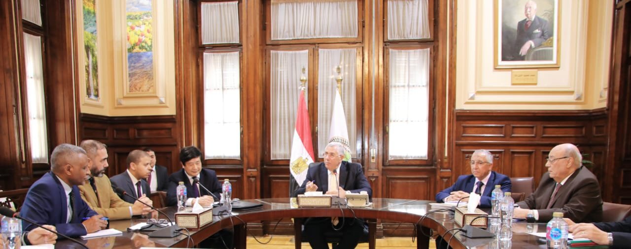 وزير الزراعة