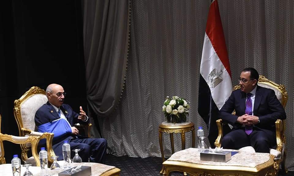 رئيس الوزراء يلتقى رئيس مجموعة البنك الإسلامي للتنمية