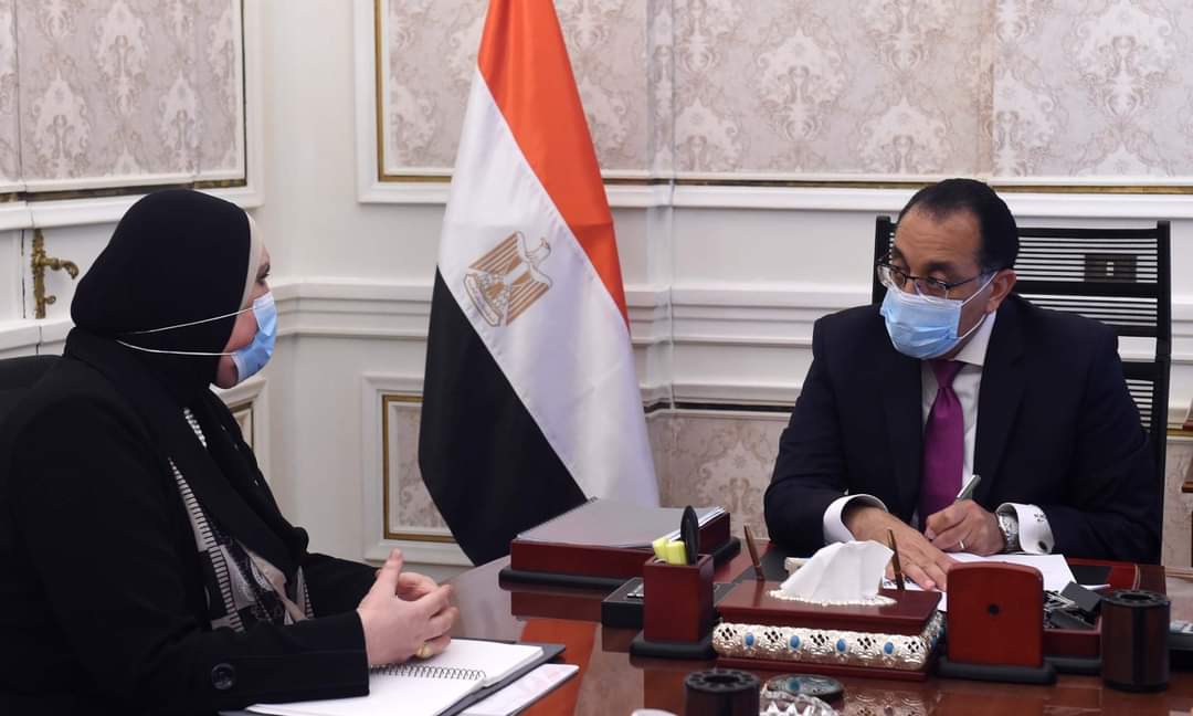 رئيس الوزراء يستعرض فعاليات منتدى «سانت بطرسبرج» واجتماع منظمة التجارة العالمية