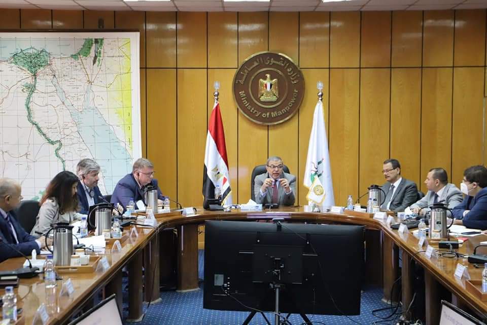 وزير القوى العاملة يرأس اجتماع اللجنة التوجيهية للاستراتيجية الوطنية للتشغيل