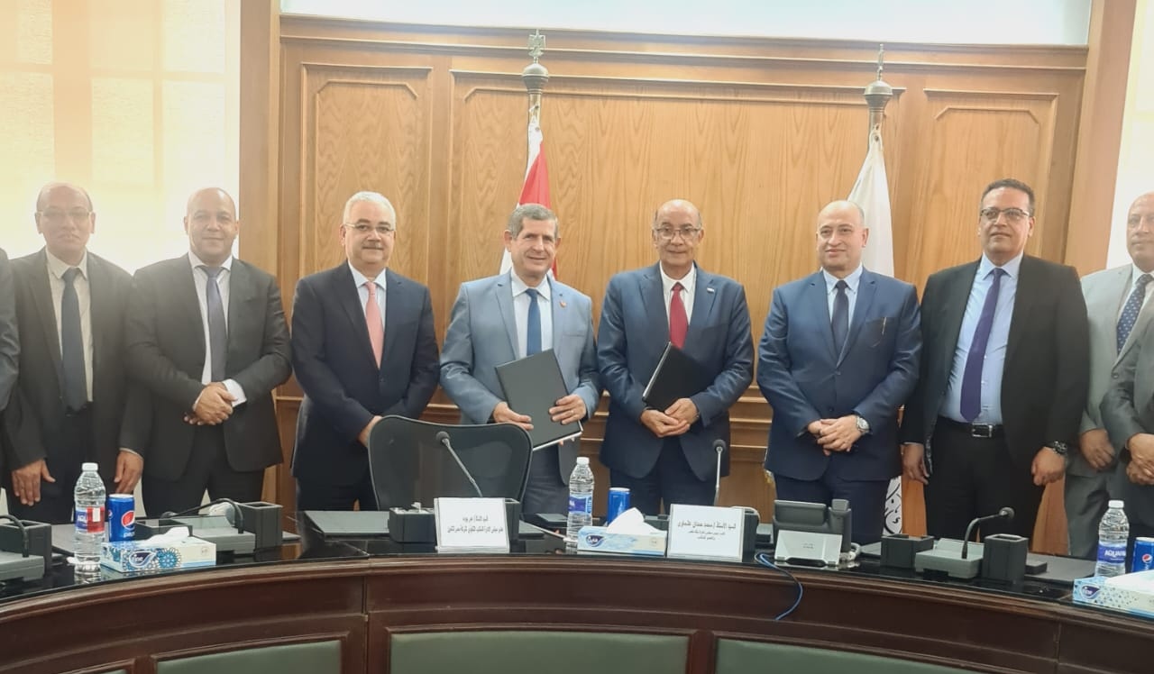 مصر للتأمين تقتنص وثيقة تمويلات بنك ناصر للمشروعات الصغيرة ومتناهية الصغر