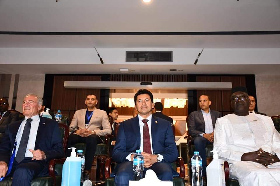 وزير الشباب يفتتح بطولة كأس الأمم الأفريقية لكرة اليد الـ 25