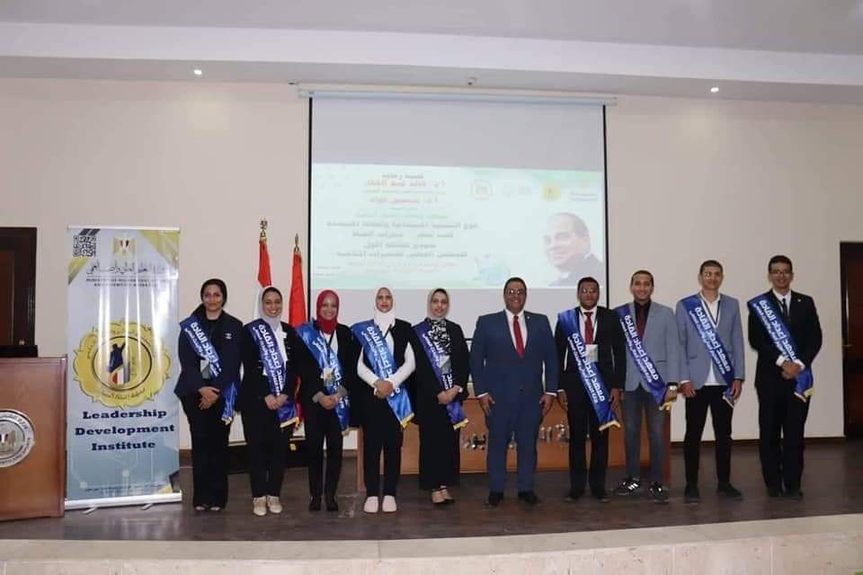 معهد إعداد القادة يحاكي المجلس الوطني للتغيرات المناخية