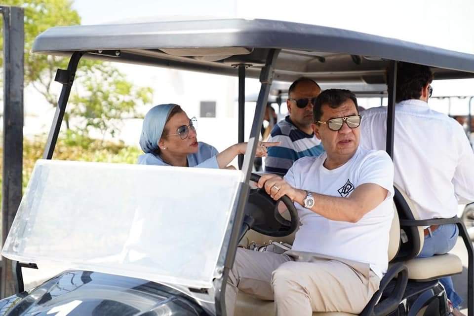 وزيرة البيئة