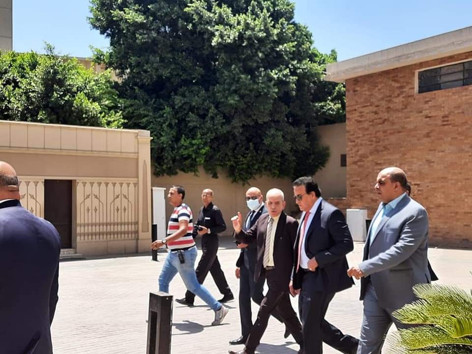 وزير التعليم العالي: تذليل كافة العقبات وجاهزية مكتب التنسيق لاستقبال الطلاب