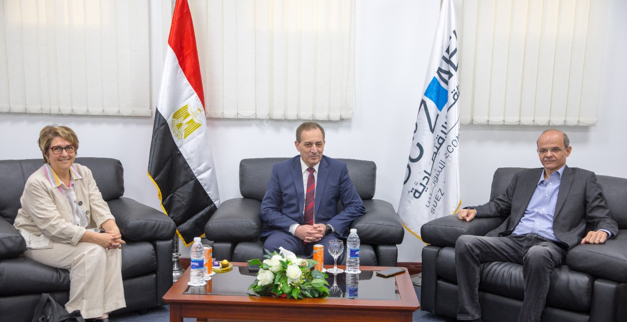 جانب من استقبال اقتصادية قناة السويس لوفد من دار السك الكندية الملكية