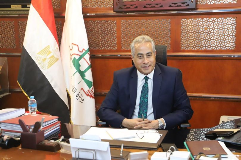 وزير القوى العاملة