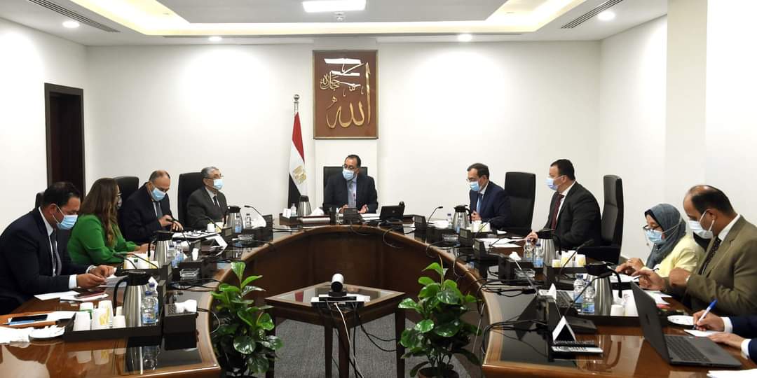 رئيس الوزراء يتابع خطوات فض التشابكات الحكومية بين الوزارات والجهات