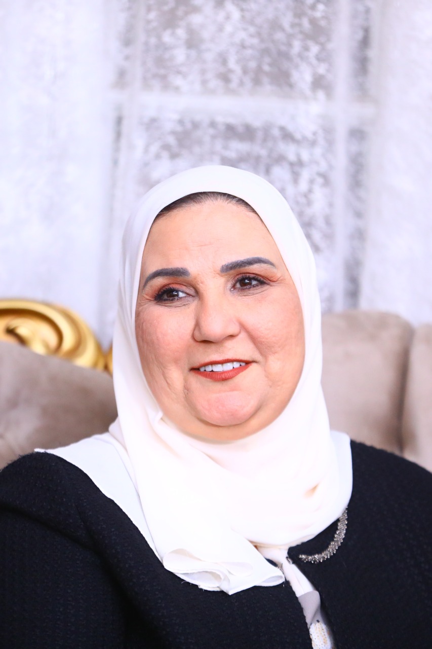 وزيرة التضامن تكلف الدفعة 99 من خريجي الجامعات لأداء الخدمة العامة