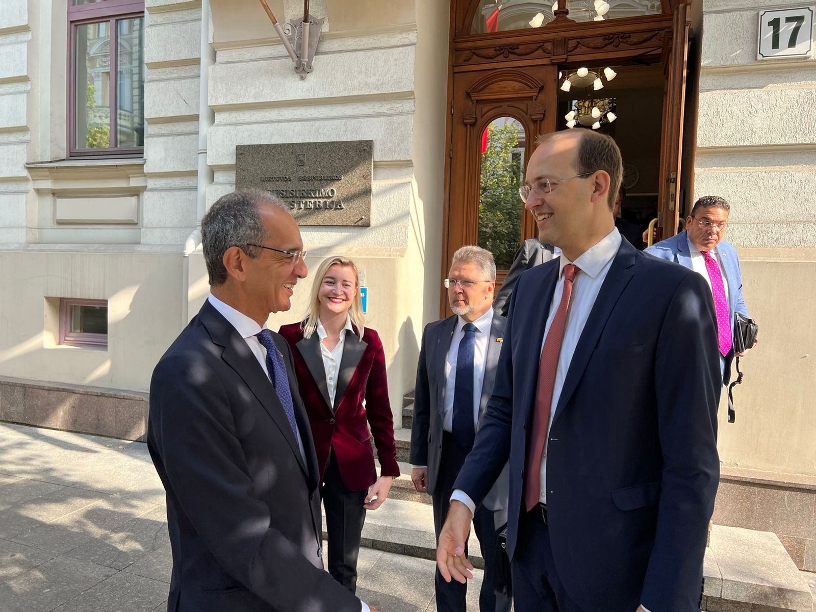 عمرو طلعت وزير الاتصالات في ليتوانيا