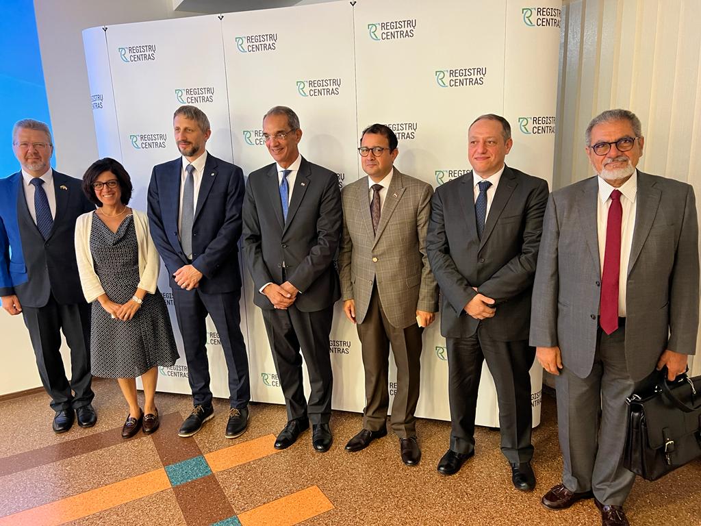 جانب من المباحثات