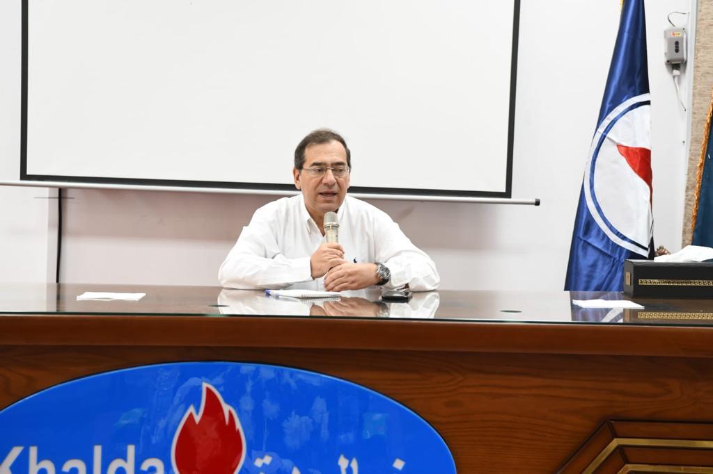 وزير البترول