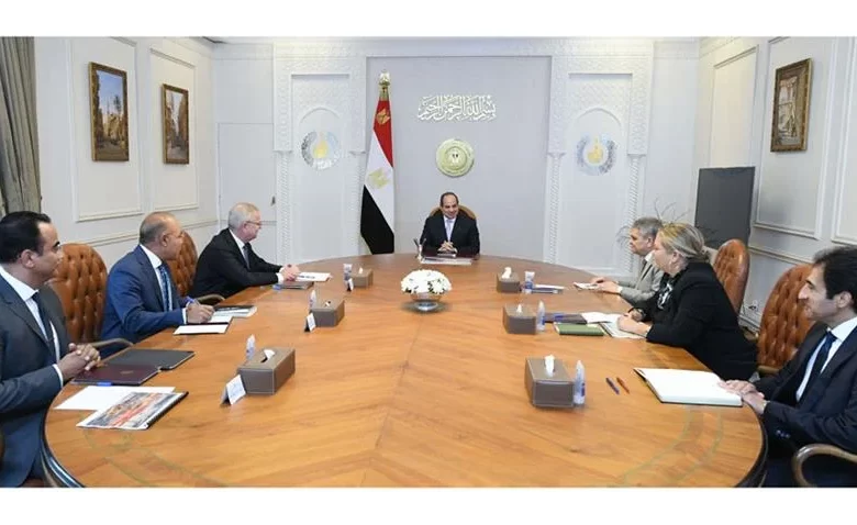 ميرسك العالمية خلال لقاءها بالرئيس السيسي