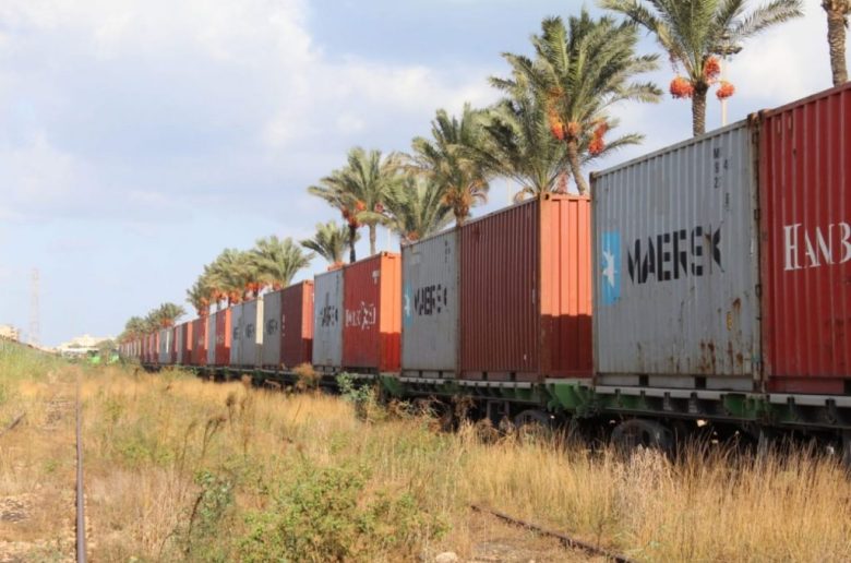 «السويدي» و «القلعة» يتنافسان على تدشين شركة نقل بضائع عبر السكة الحديد