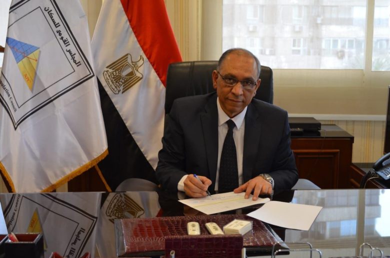 طارق توفيق نائب وزير الصحة لشئون السكان