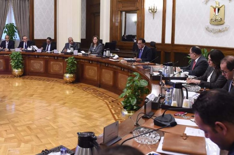 رئيس الوزراء يتابع مستجدات طرح حصص ببعض فنادق قطاع الأعمال للمستثمرين