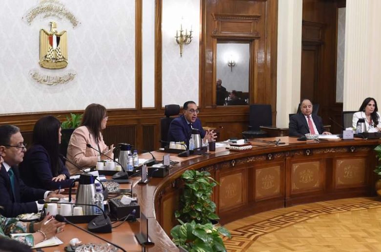 رئيس الوزراء: المؤتمر الاقتصادي يستهدف التوافق على خارطة الطريق الاقتصادية