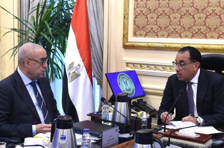 الحكومة تستعد لطرح عدد من الأراضي والوحدات السكنية للمصريين في الخارج