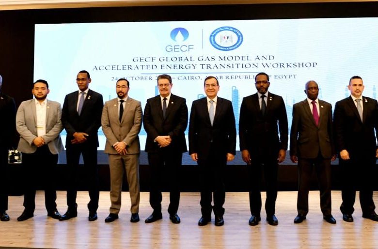 وزير البترول خلال ورشة المنتدى