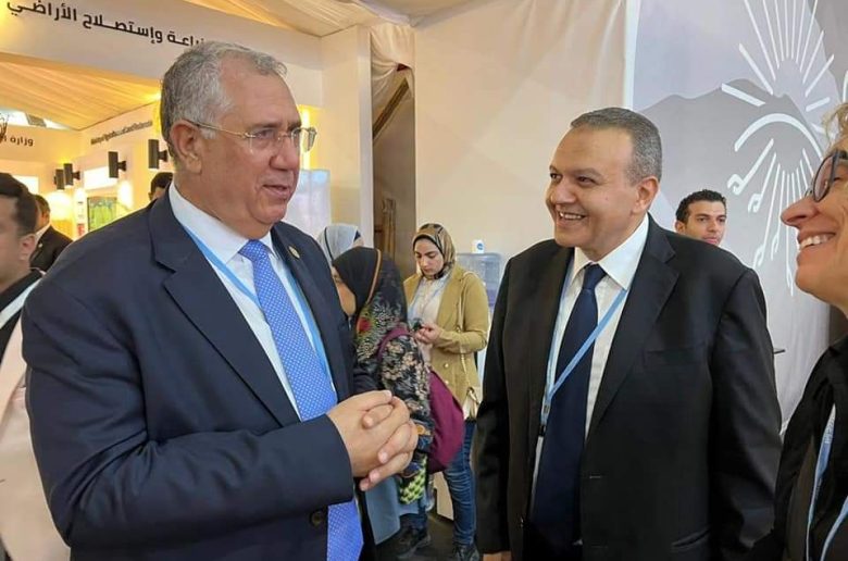 وزير الزراعة يستعرض جهود مواجهة التغيرات المناخية وتأثيراتها على القطاع الزراعي