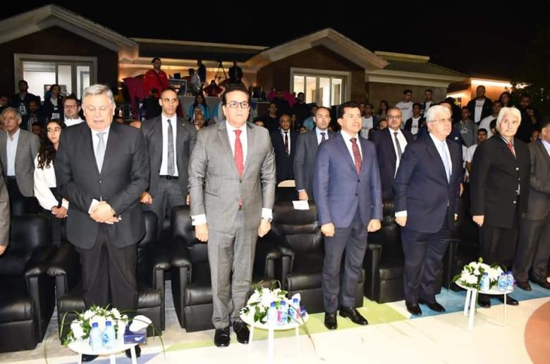 وزراء الرياضة والتعليم العالي والصحة يشهدون ختام بطولة العالم للجامعات للإسكواش