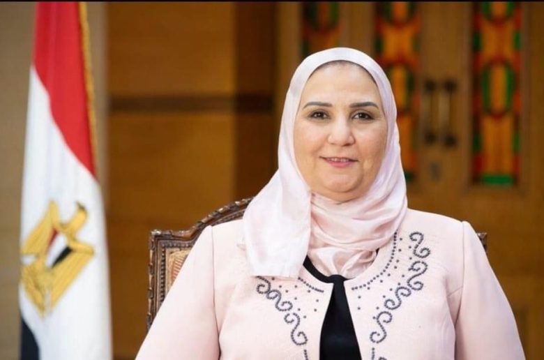 وزيرة التضامن: رفع تعويضات ضحايا حادث أتوبيس ترعة المنصورية إلى 100 ألف جنيه