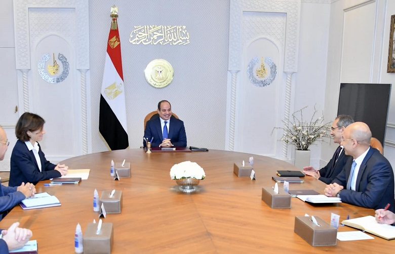 الرئيس السيسي يجتمع مع المدير التنفيذي لمجموعة «أورانج» العالمية