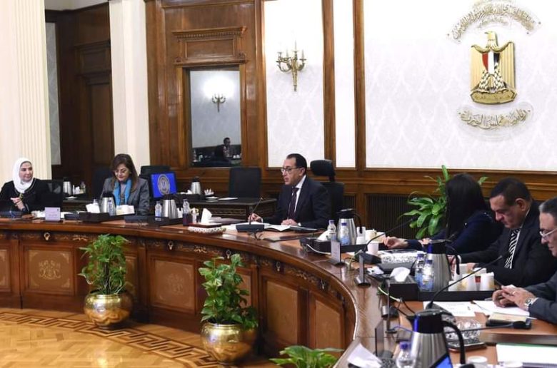 رئيس الوزراء: الدولة تولي المشروع القومي لتنمية الأسرة المصرية اهتماما كبيرا