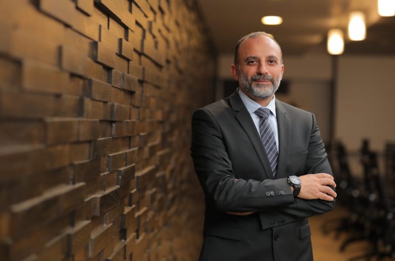 حسام المعداوي، الرئيس التنفيذي للقطاع المؤسسي لشركة اتصالات من إي آند