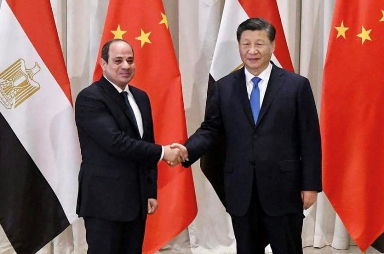 الرئيس السيسي يلتقي نظيره الصيني