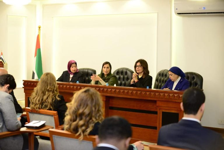 جانب من الندوة