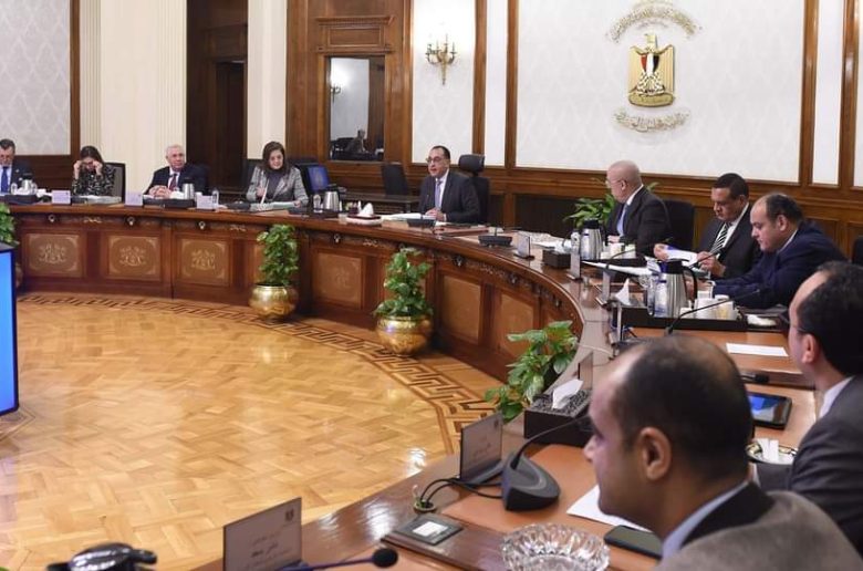 رئيس الوزراء يترأس اجتماع المجلس الأعلى للتخطيط والتنمية العمرانية