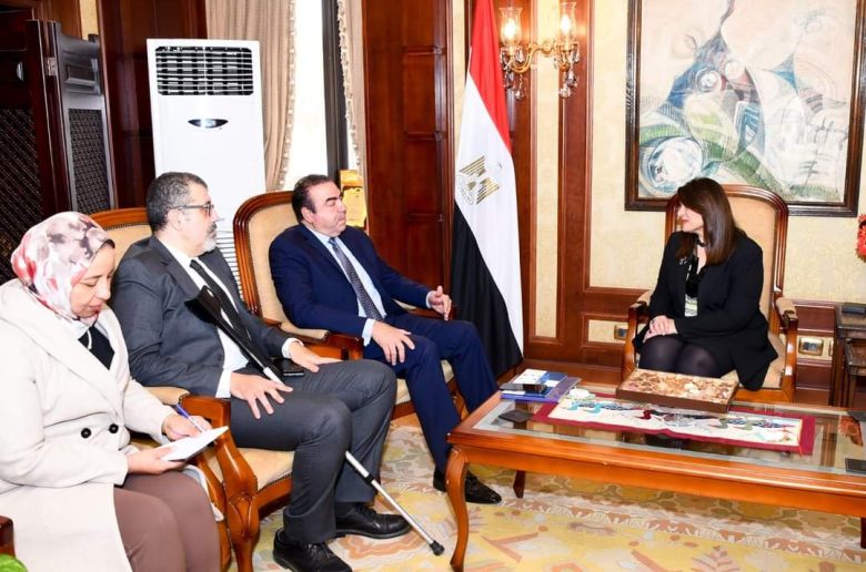 وزيرة الهجرة: المستثمرون المصريون بالخارج بحاجة لإتاحة كيان استثماري يضم عدة مشروعات