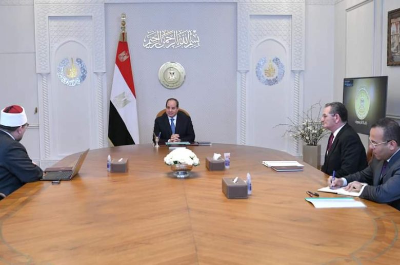 الرئيس السيسي يوجه بمواصلة جهود تحسين أحوال الأئمة والدعاة