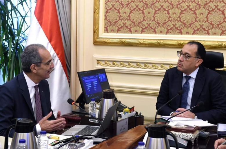 رئيس الوزراء: مشروعات الاتصالات ركيزة بتقدم العديد من القطاعات