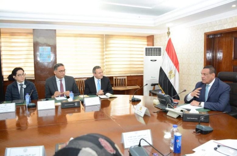 وزير التنمية المحلية يتابع مستجدات ملفات التعاون مع «البنك الدولي»