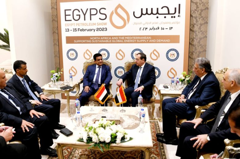 جانب من المباحثات