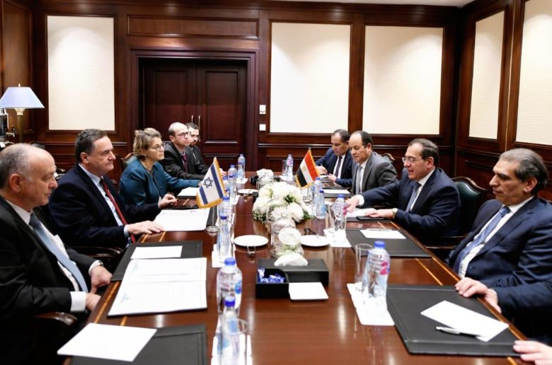 جانب من المباحثات