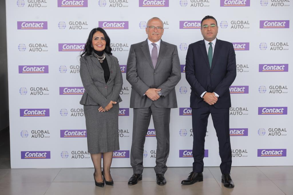 سعيد زعتر الرئيس التنفيذي لشركة كونتكت ونهال بريك العضو المنتدب لشركة كونتكت للوساطة التأمينية