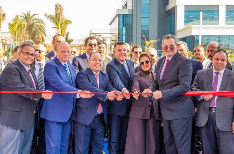 صندوق تحيا مصر: توفير 13.5 طن مواد غذائية ولحوم وألبان ضمن مبادرة أبواب الخير