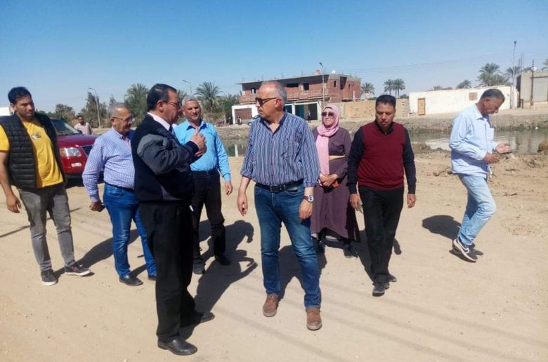 وزير الري يتفقد مناسيب محطة مياه الشرب بمحافظة السويس
