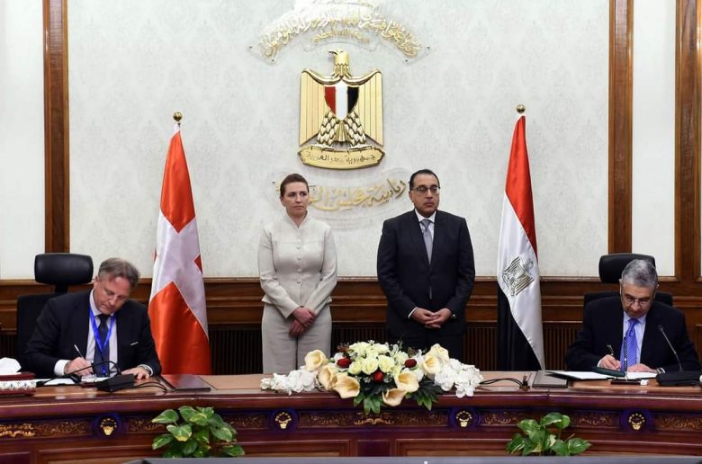 مصر والدنمارك توقيعان تمديد اتفاقية التعاون القطاعي الاستراتيجي بشأن الطاقة