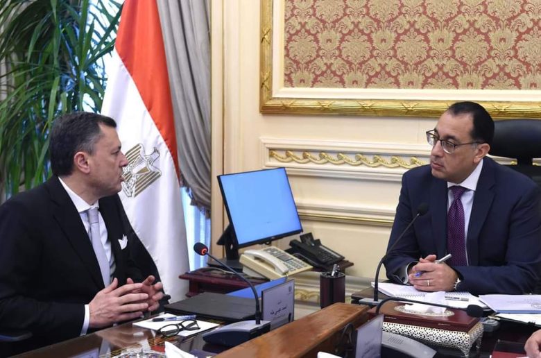 رئيس الوزراء يلتقى وزير السياحة لمتابعة ملفات عمل الوزارة