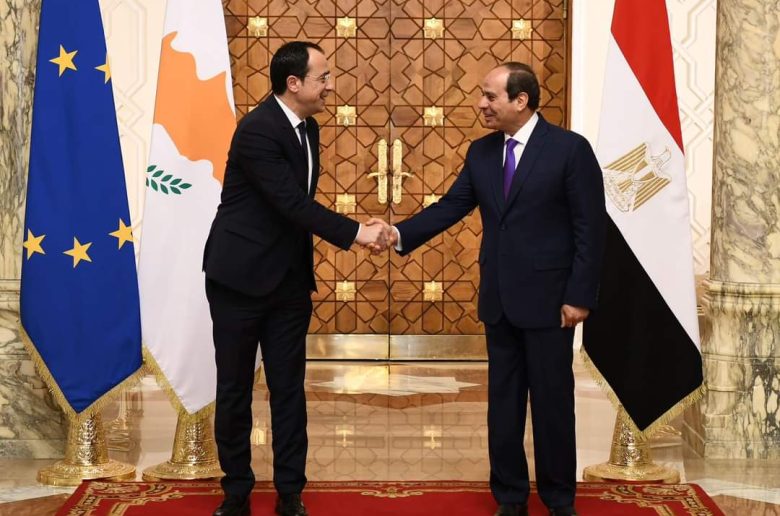 الرئيس السيسي يستقبل نظيره القبرصي بقصر الاتحادية