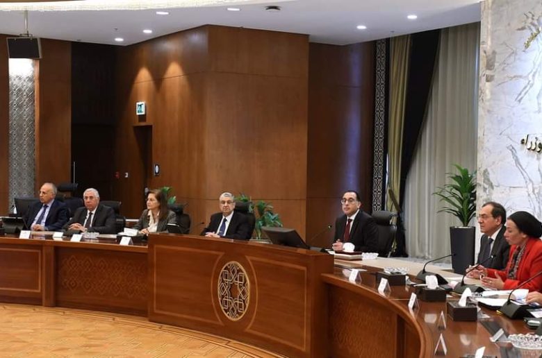 رئيس الوزراء يترأس اجتماع اللجنة العليا للمجلس الوطني للتغيرات المناخية