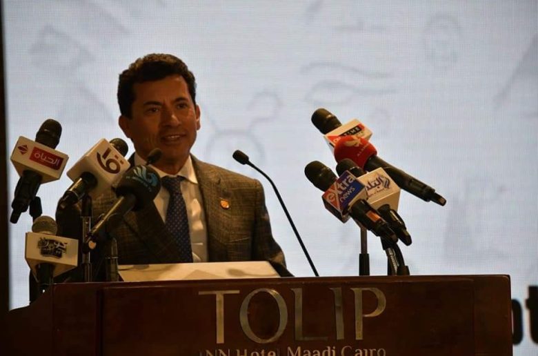 وزير الشباب يعلن الجهاز الفني لمنتخب اليد برئاسة «خوان باستور»