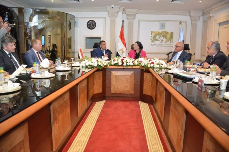 وزيرا التنمية المحلية والبيئة يبحثان آليات تنفيذ البنية الأساسية لمنظومة النظافة بالمحافظات