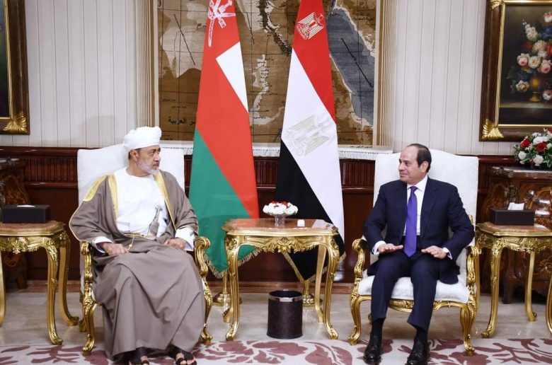 الرئيس السيسي وسلطان عمان يعربان عن ارتياحهما لزيادة معدلات النمو التجاري